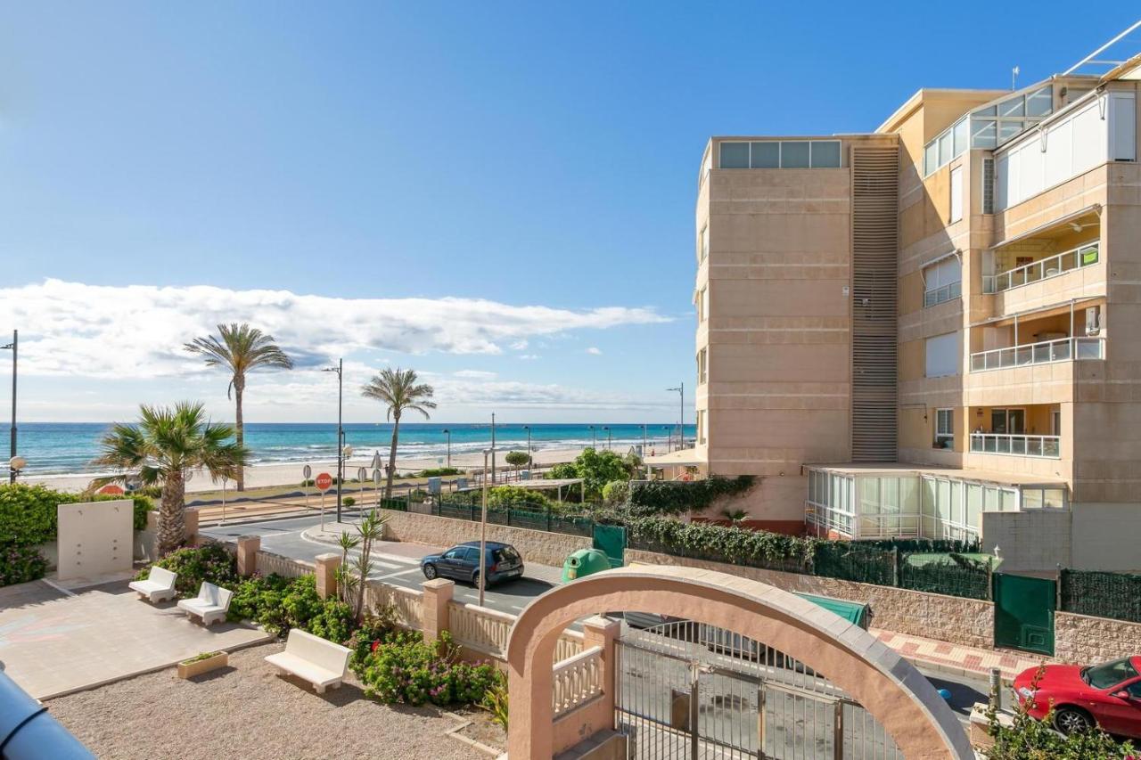 Very Nice And Modern Studio Front Of The Beach El Campello Dış mekan fotoğraf